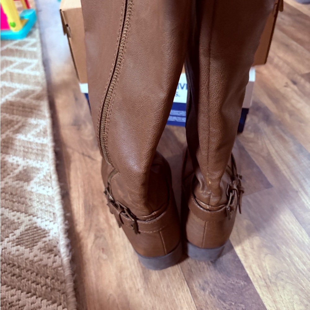 Brash Tan Over the Knee Boots - Picture 4 of 6